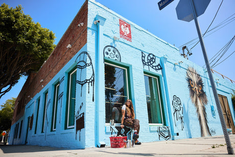 Strauss LA store outsideview