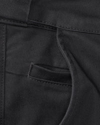 Close-up of chino fabric and seams on Chino Pants e.s.e:pic in black