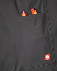 Close-up of stretch fabric and seams on Women's Leggings e.s.e:pic in carbon gray