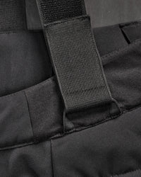 Close-up of snow pant pocket details on Functional Snow Pants e.s.trail pure in black