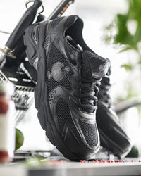 STRAUSS St. Louis Composite Toe Work Shoe in Black shown in use on the job