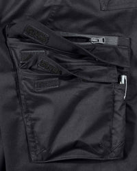 Close-up of reinforced fabric and seams on Women's Cargo Work Pants e.s.trail pure in black/carbon gray
