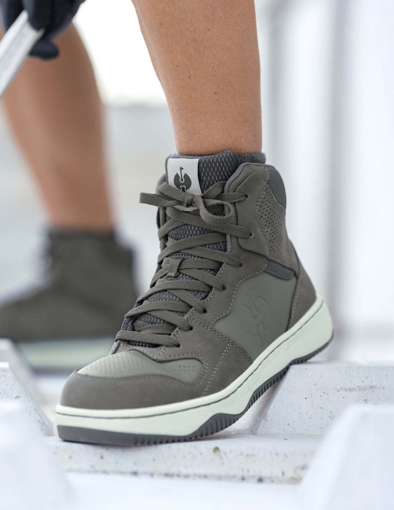 Eindhoven Mid Safety Toe Work Boot