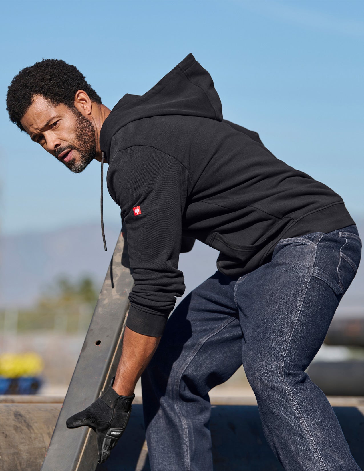 Full-Zip Hoodie e.s.iconic