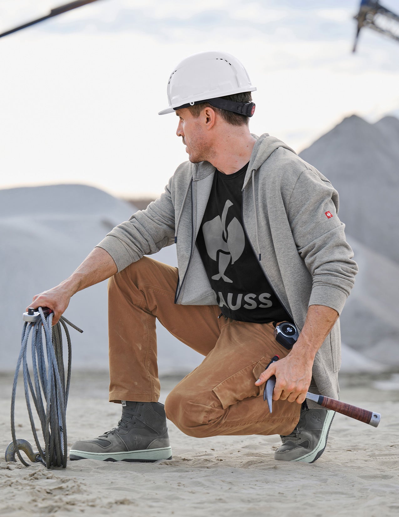 Full-Zip Hoodie e.s.iconic