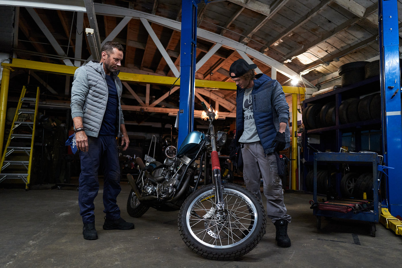 Hybrid Hooded Jacket e.s.motion ten