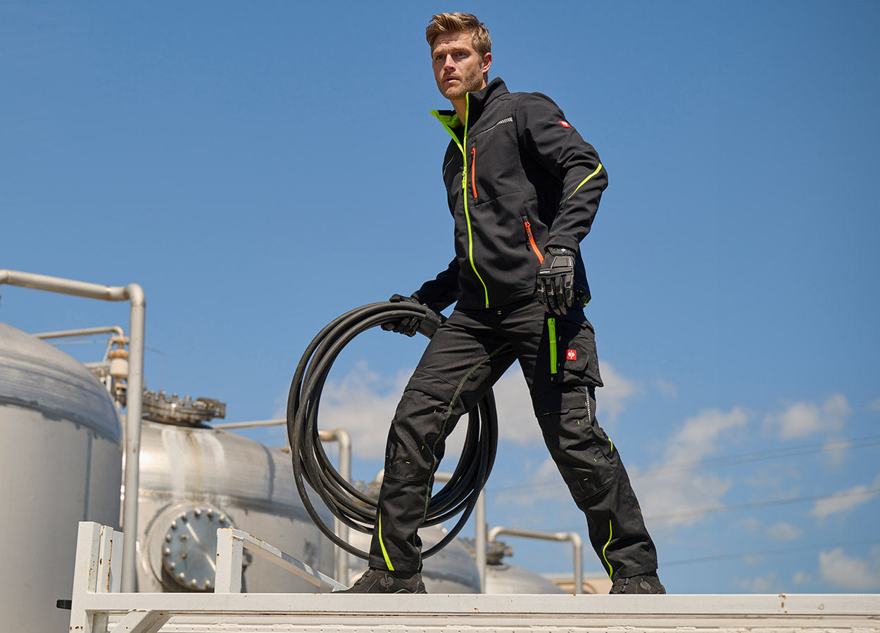 e.s.motion 2020 Softshell Jacket and Cargo Work Pants e.s.motion 2020