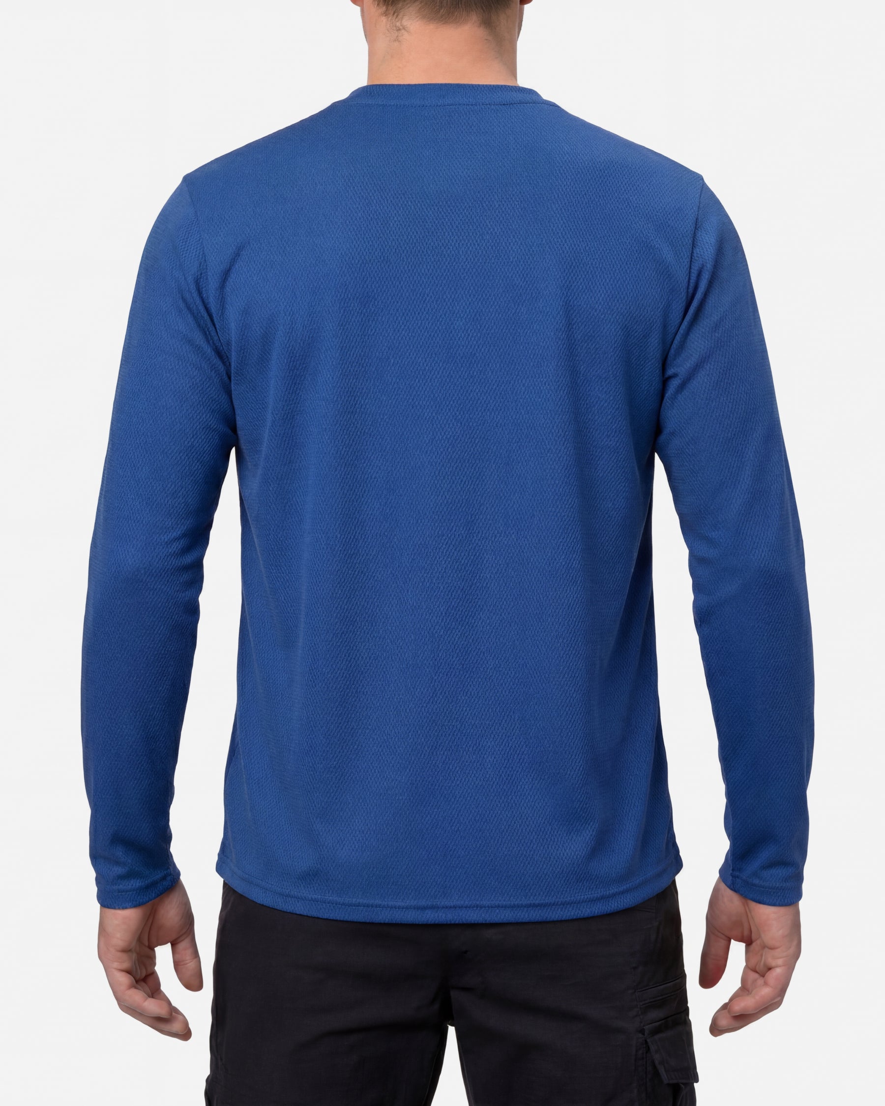 A model wears the STRAUSS Performance Long Sleeve Shirt in royal blue