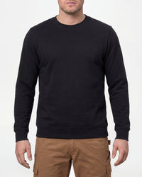 STRAUSS e.s.iconic crew neck sweatshirt in black, worn by model, front view