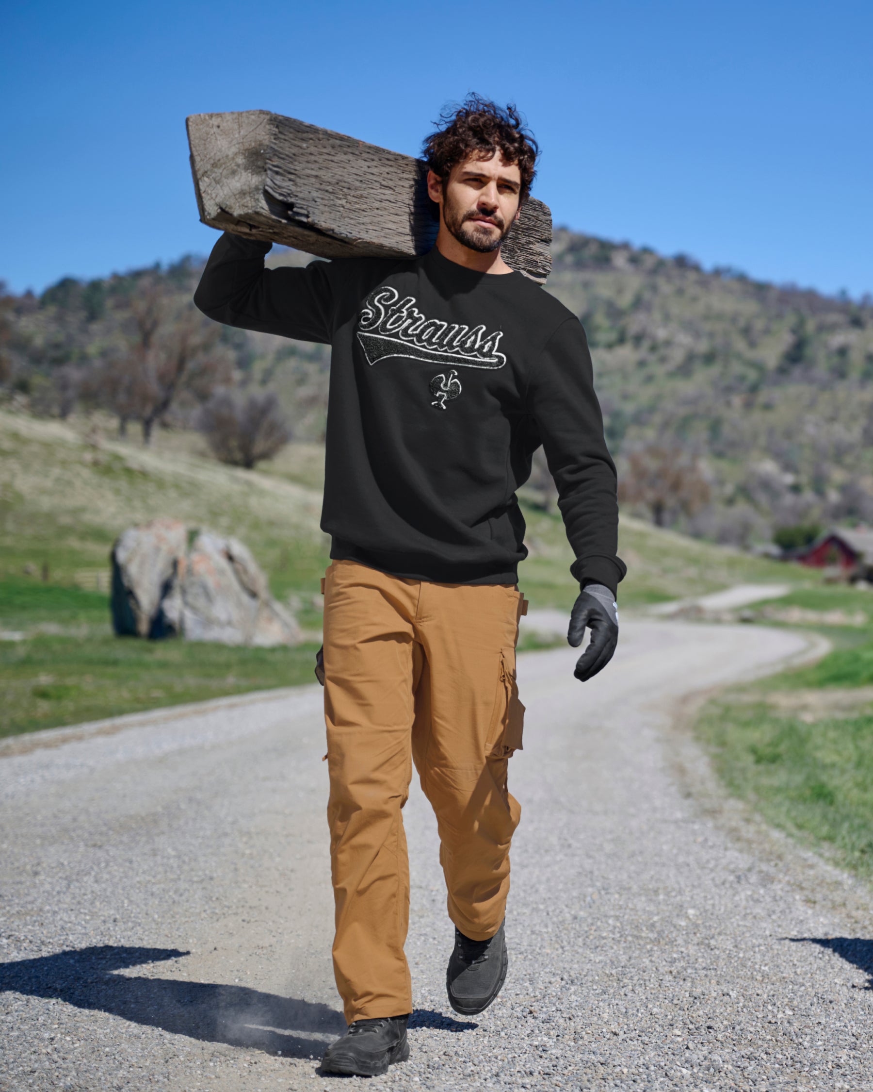 STRAUSS e.s.e:pic artwork crew neck sweatshirt in black, worn in workwear outfit