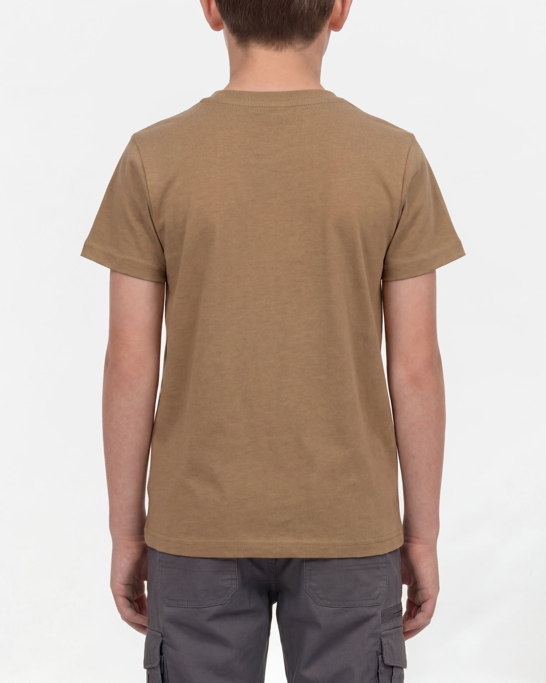A child wears the Kids' STRAUSS Artwork T-Shirt e.s.e:pic in almond brown with casual workwear pants, showing the shirt fit