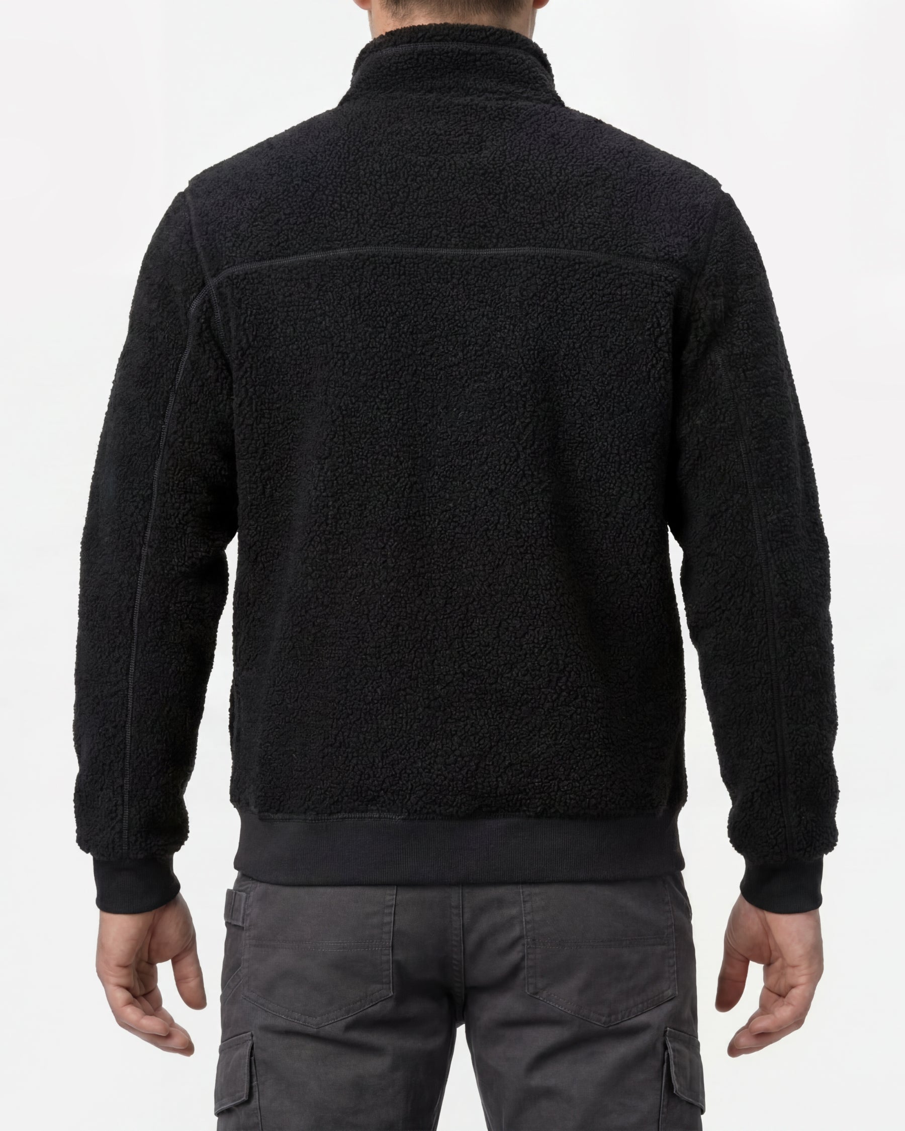 STRAUSS e.s.e:pic sherpa fleece jacket in black worn, back view