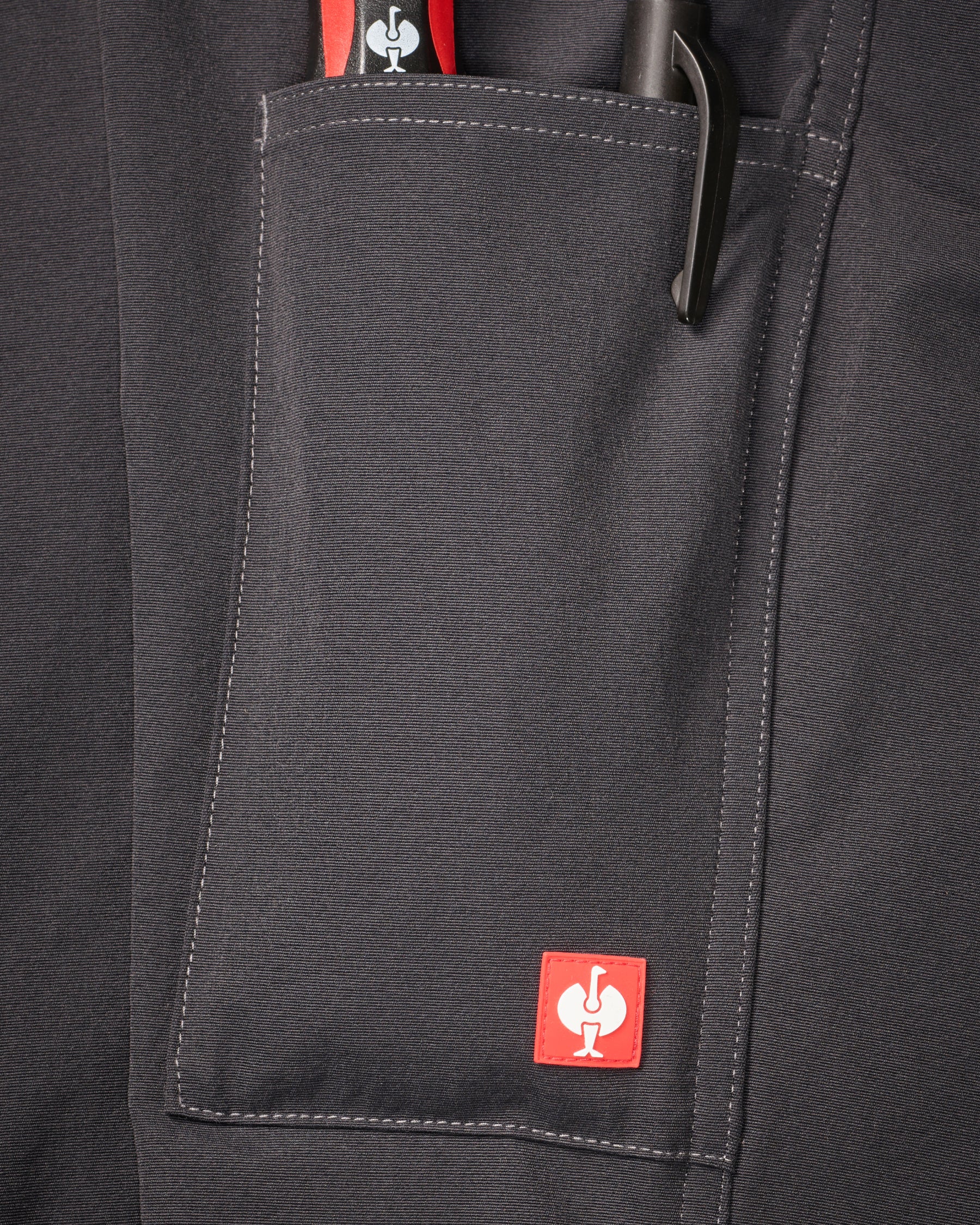 Close-up of stretch fabric and seams on Women's Leggings e.s.e:pic in black