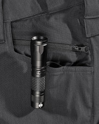 Close-up of reinforced fabric and seams on Stretch Ripstop Cargo Work Pants e.s.taktik in carbon gray