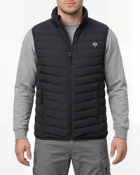 STRAUSS e.s.motion ten vest in oxid black worn, front view