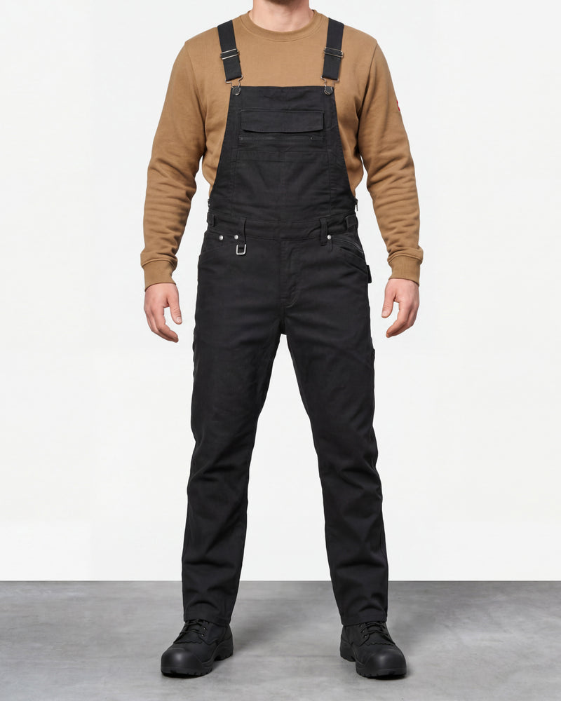 black STRAUSS Multipocket Work Bib Overall e.s.vintage worn by a model, front view