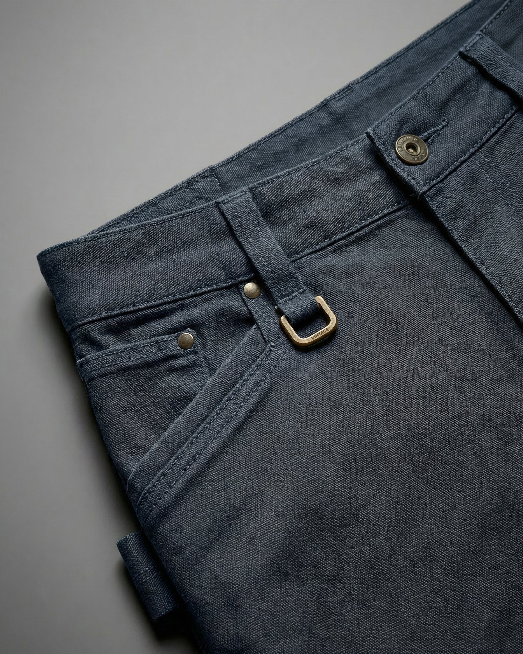 Additional close-up detail of Engelbert Strauss e.s. vintage multipocket shorts in arctic blue, showing fabric texture, stitching, and functional finishing details.