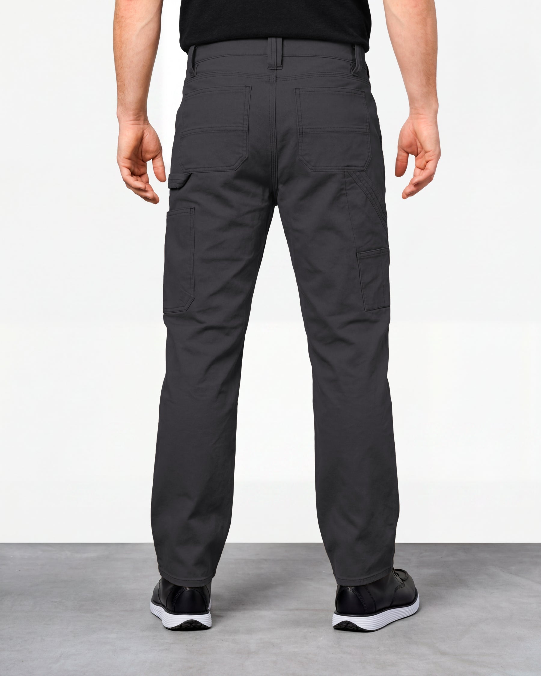 Work Pants e.s.iconic in black worn by a model, rear view