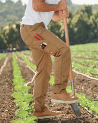 Double Front Work Pants e.s.iconic in almond brown worn in a work setting