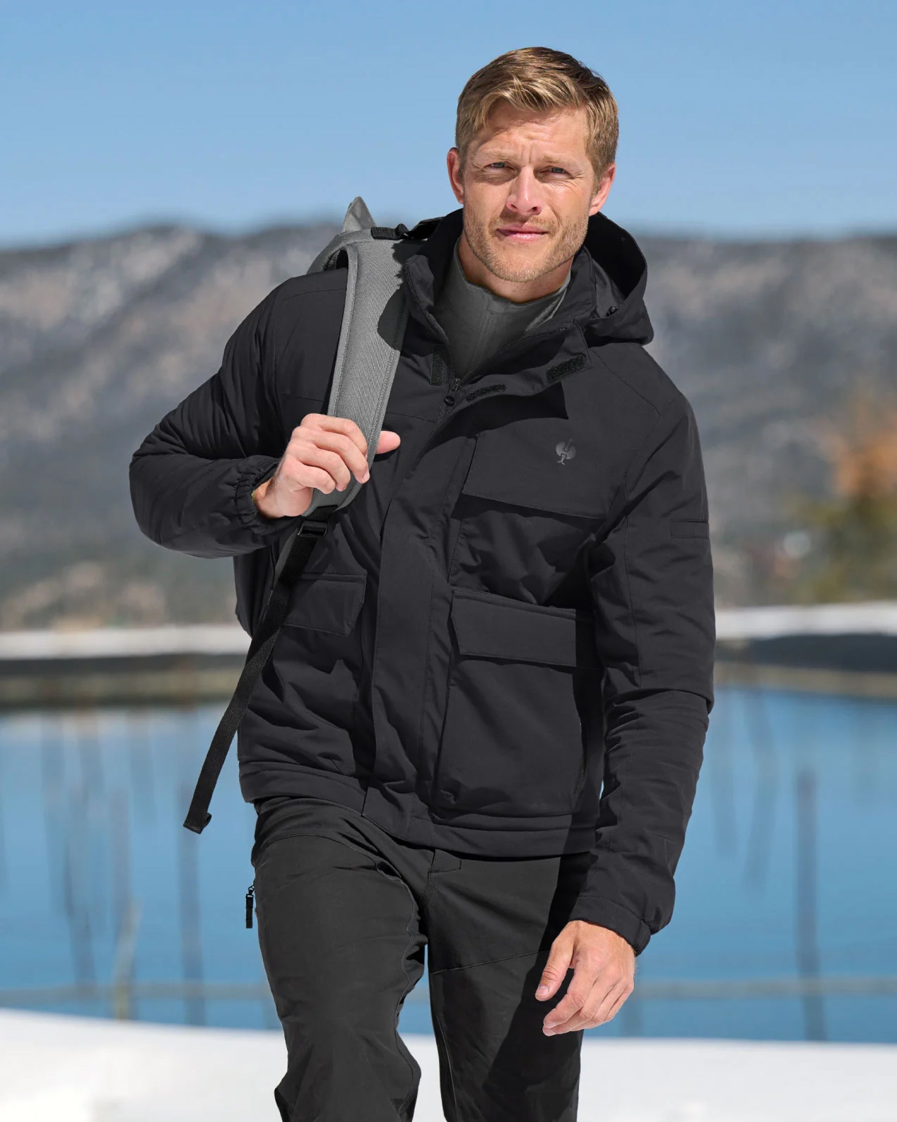 STRAUSS e.s.trail winter jacket in black worn in cold-weather work