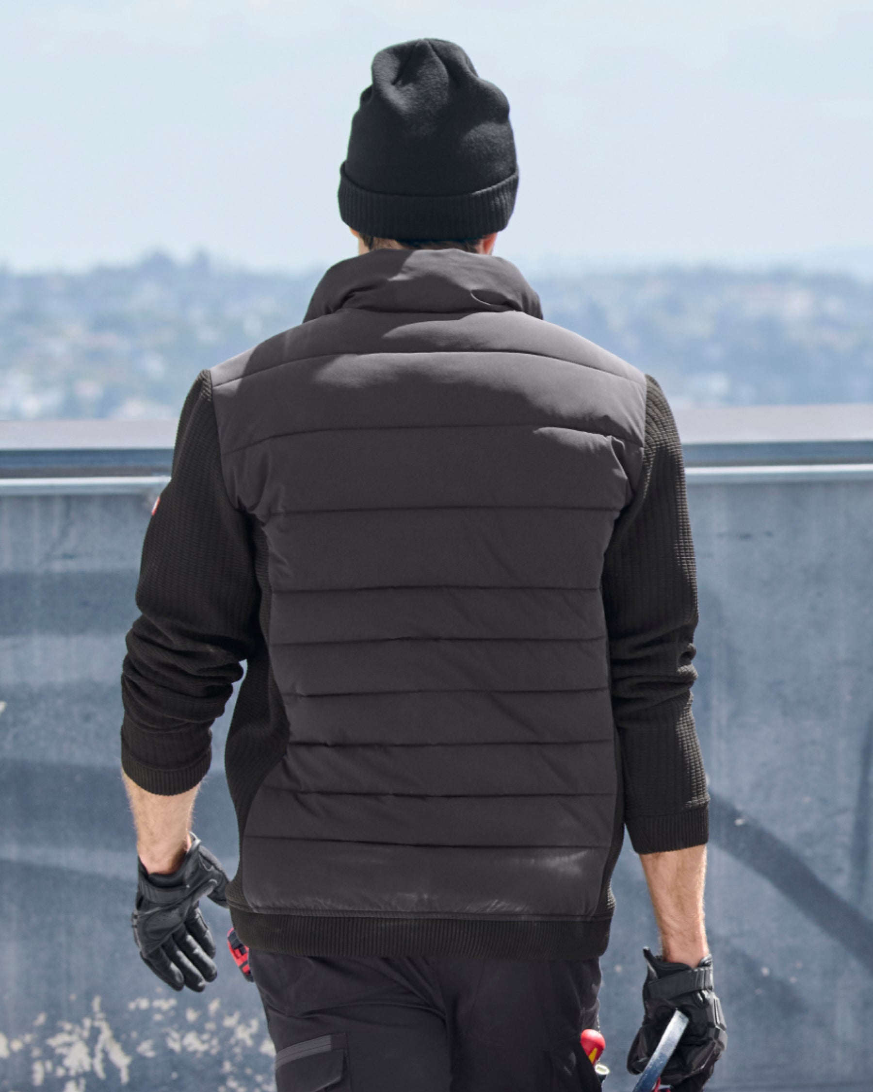 STRAUSS e.s.trail pure hybrid jacket in black paired with workwear
