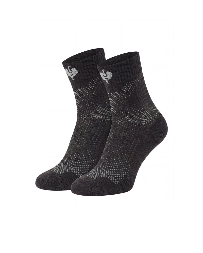 Black and basalt gray STRAUSS e.s.trail pure all-season high-cut socks designed for high-cut work shoes and boots.