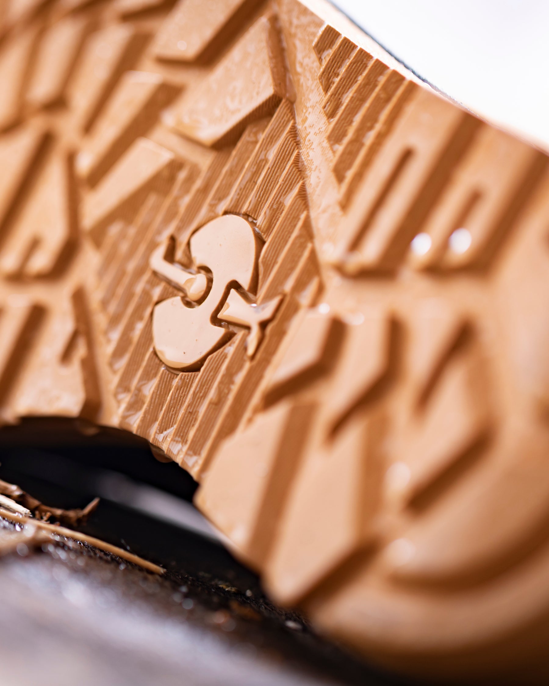 Close-up of the Desert brown Ridgewood 6-inch Soft Toe Boot outsole tread and traction pattern