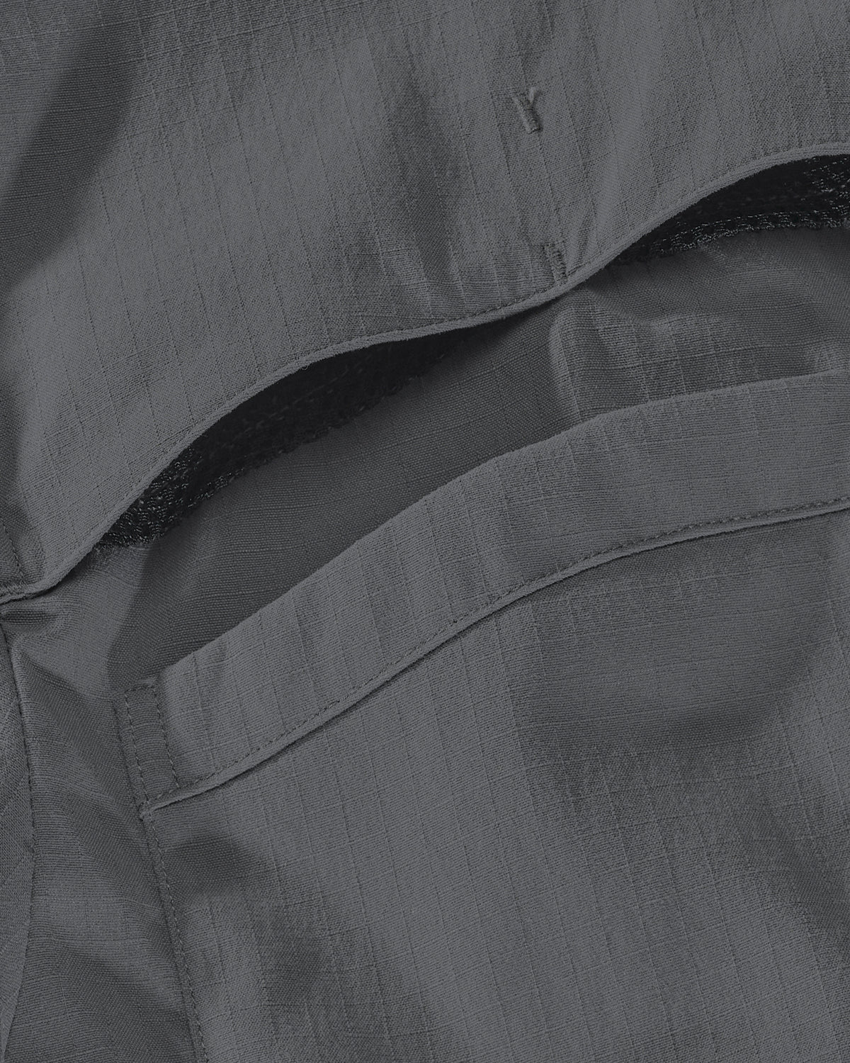 stretch ripstop fabric on the STRAUSS e.s.taktik Stretch Ripstop Short Sleeve Work Shirt in carbon gray