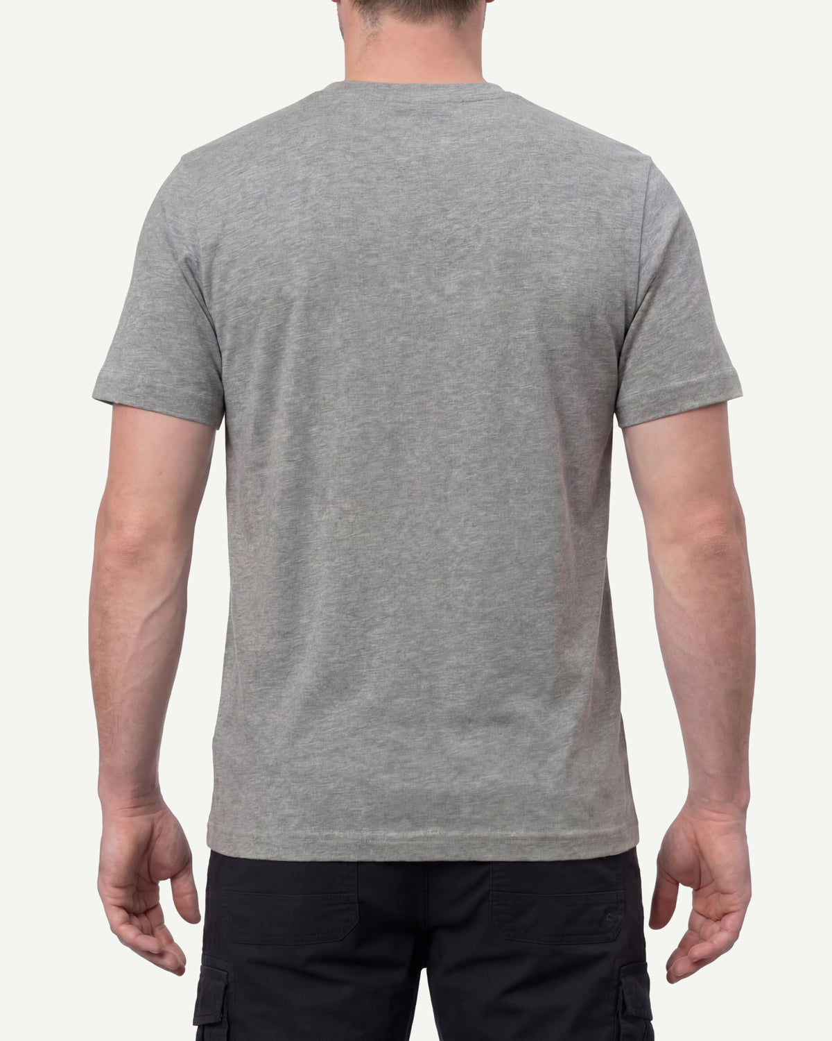 A model wears the STRAUSS Cotton T-Shirt in gray melange, showing the shirt fit