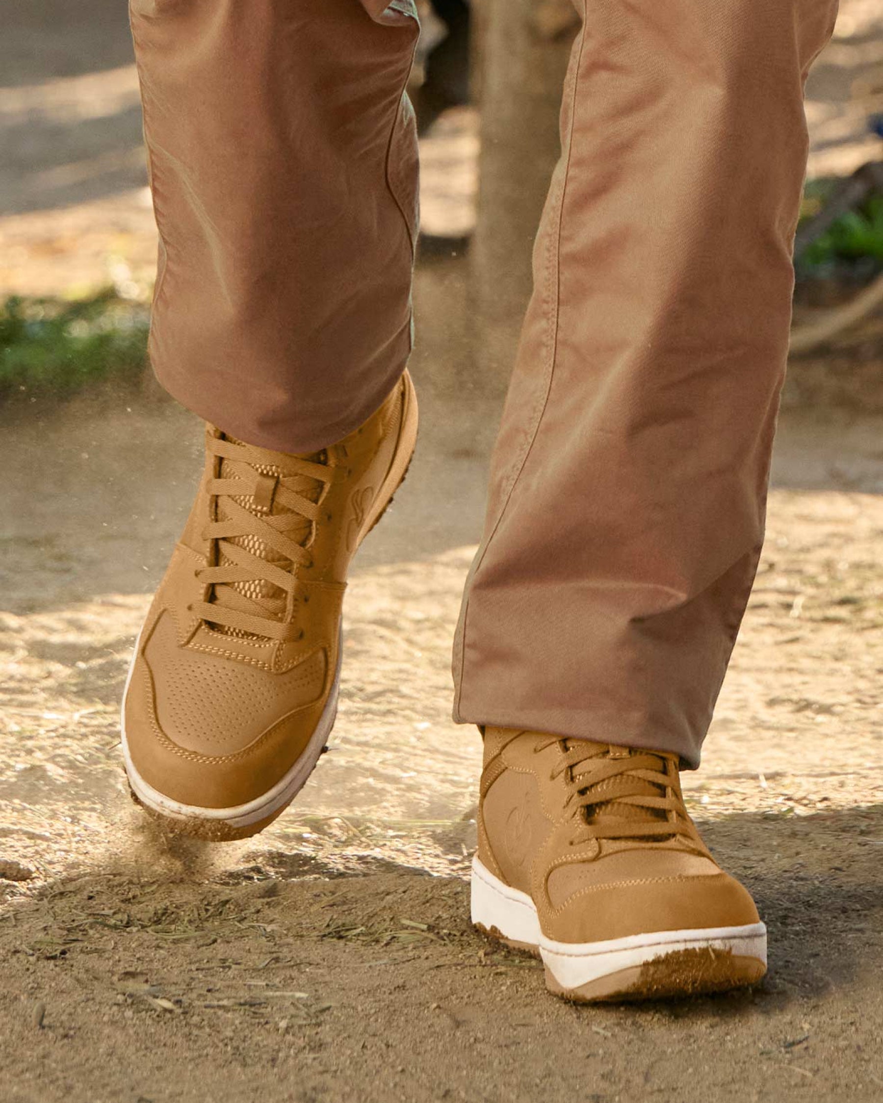 STRAUSS Eindhoven 6-inch Steel Toe Work Boot in Almond brown shown on rough jobsite ground