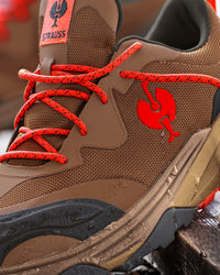Close-up of the Desert brown Harlem Composite Toe Work Shoe upper and laces