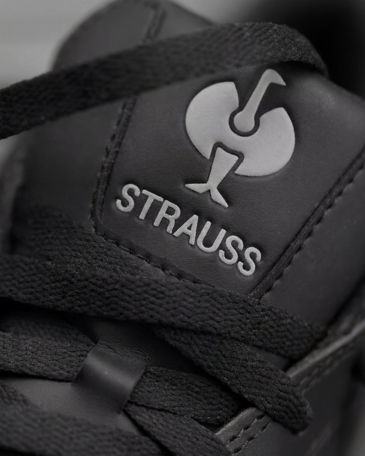Close-up of the Philly Steel Toe Work Shoe outsole tread and traction pattern