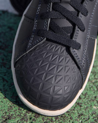 Close-up of the Nero blue Philly Steel Toe Work Shoe steel toe area