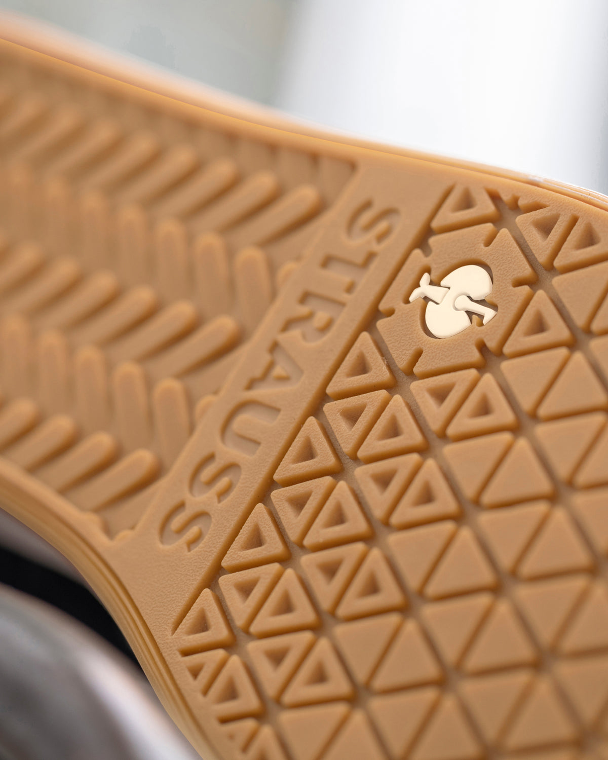 Close-up of the Tampa Steel Toe Work Shoe outsole tread and traction pattern