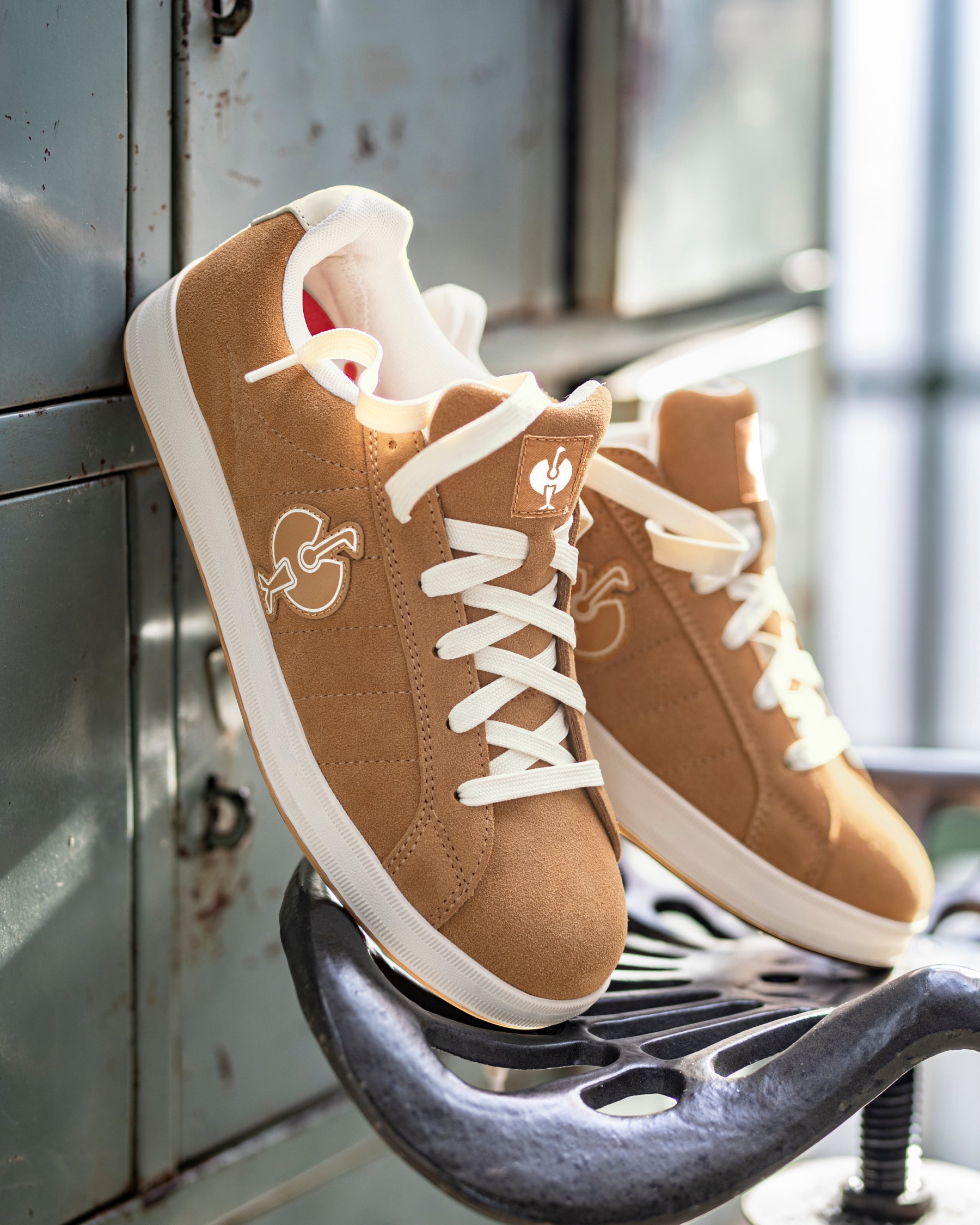STRAUSS Tampa Steel Toe Work Shoe in Almond brown worn in an outdoor work setting