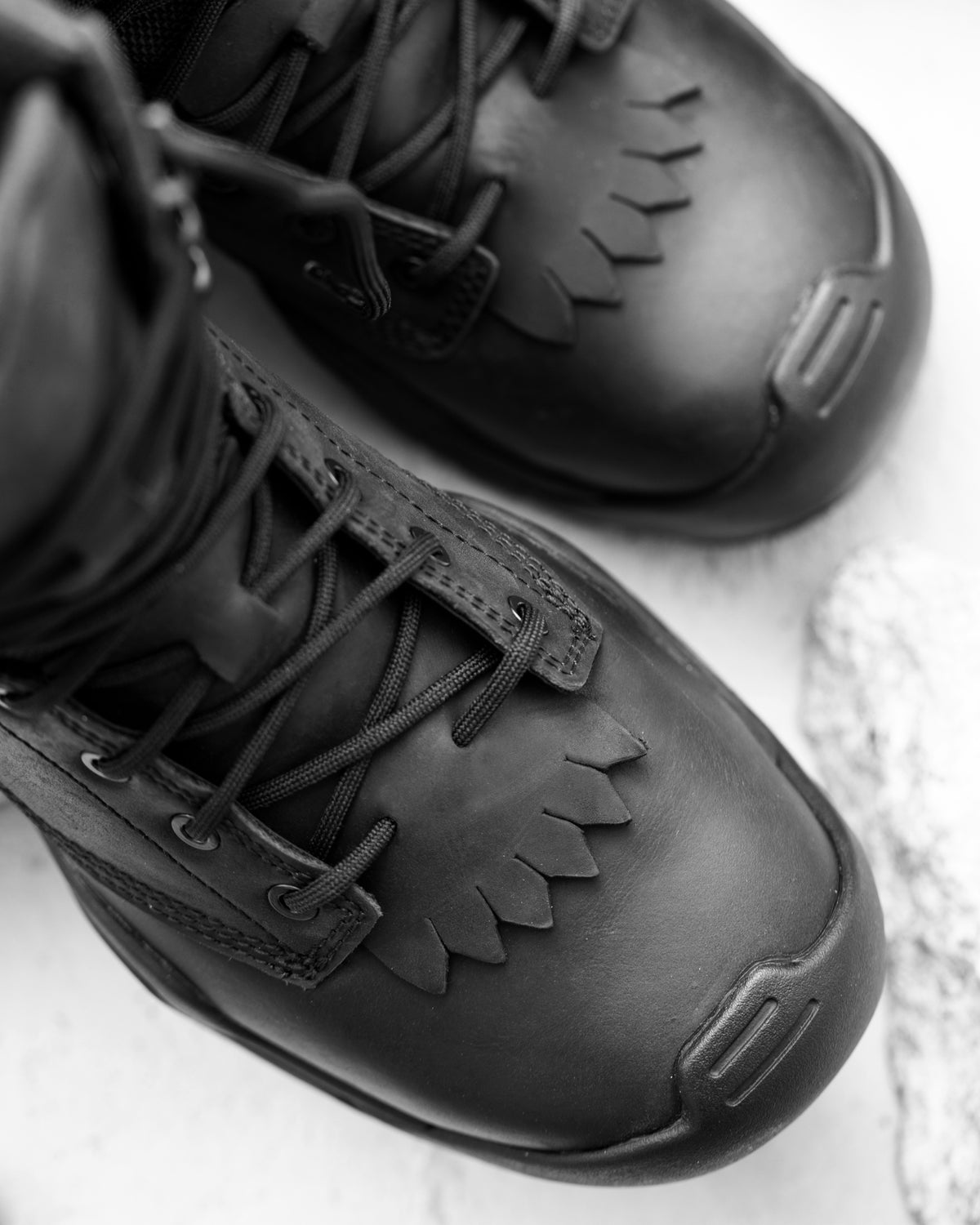 Close-up of the Black Edmonton 8-inch Steel Toe Work Boot upper, laces, and steel toe area