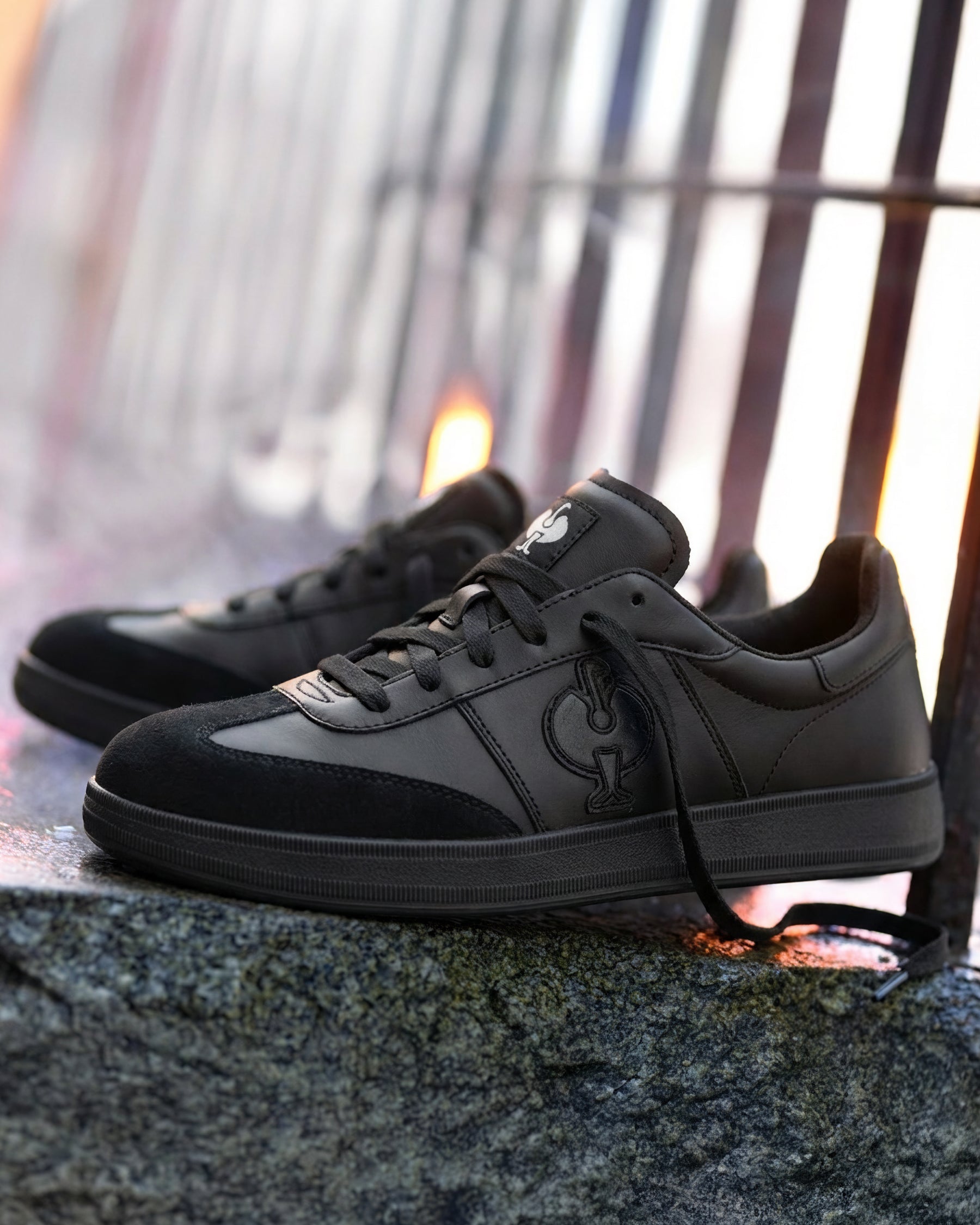 STRAUSS Brooklyn Steel Toe Work Shoe in Black shown in use on the job
