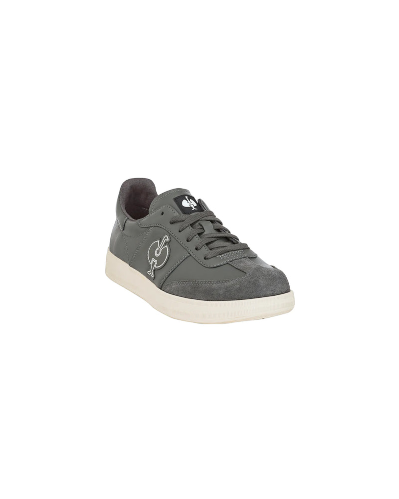 STRAUSS Brooklyn Steel Toe Work Shoe in Carbon gray, front three-quarter view