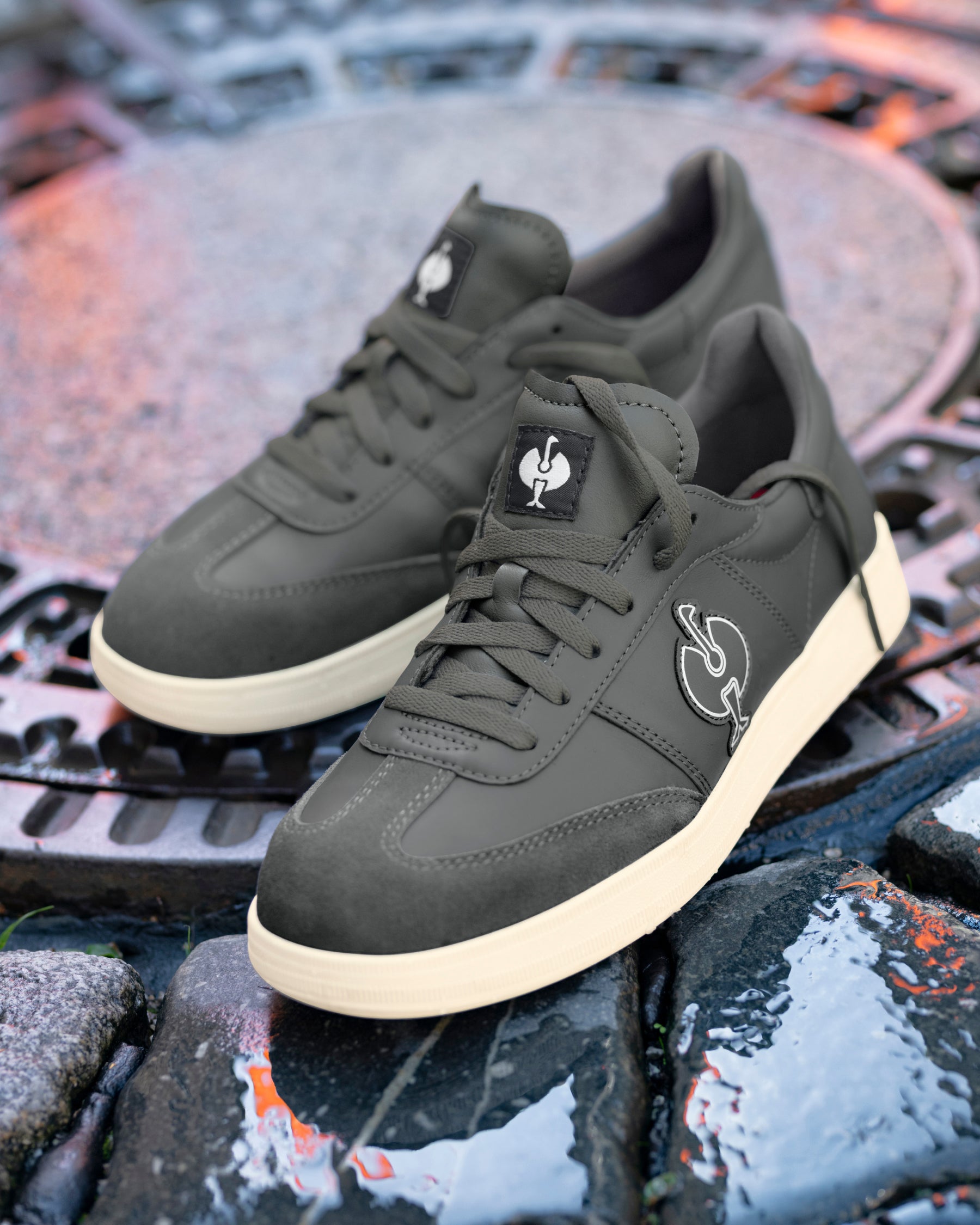 STRAUSS Brooklyn Steel Toe Work Shoe in Carbon gray with workwear in a jobsite scene
