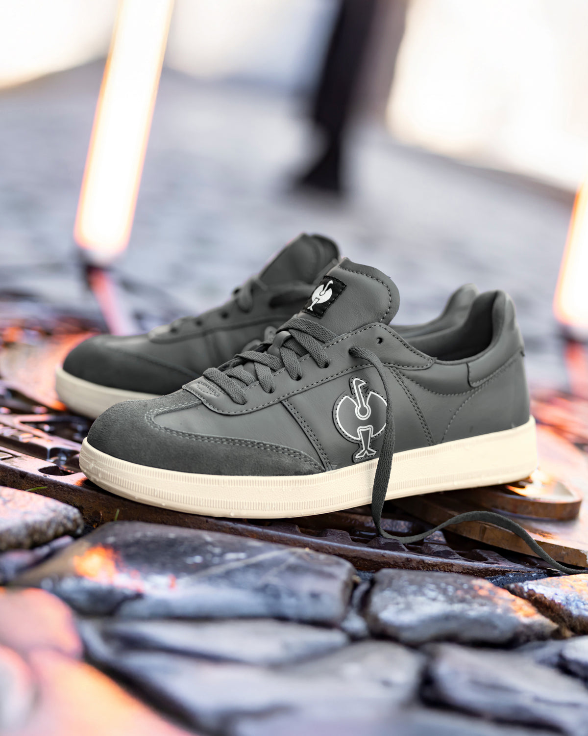 STRAUSS Brooklyn Steel Toe Work Shoe in Carbon gray shown in use on the job