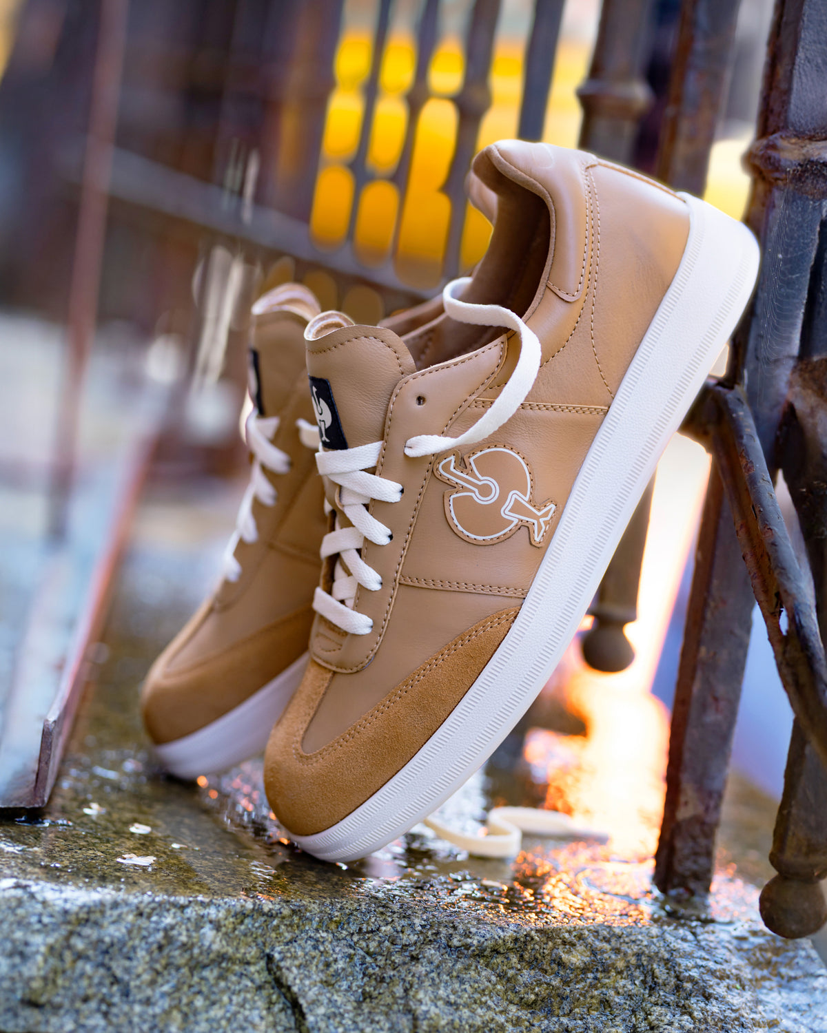 STRAUSS Brooklyn Steel Toe Work Shoe in Almond brown shown in use on the job