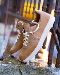 STRAUSS Brooklyn Steel Toe Work Shoe in Almond brown shown in use on the job