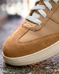 Close-up of the Almond brown Brooklyn Steel Toe Work Shoe steel toe area