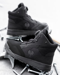 STRAUSS Murcia 6-inch Steel Toe Work Boot in Black shown in use on the job