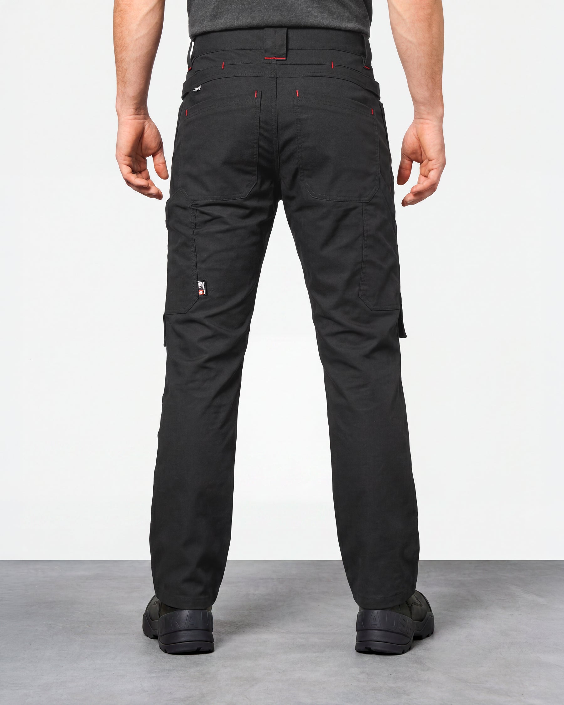 STRAUSS 1620 Worker Pants in meteorite worn by a model, rear view