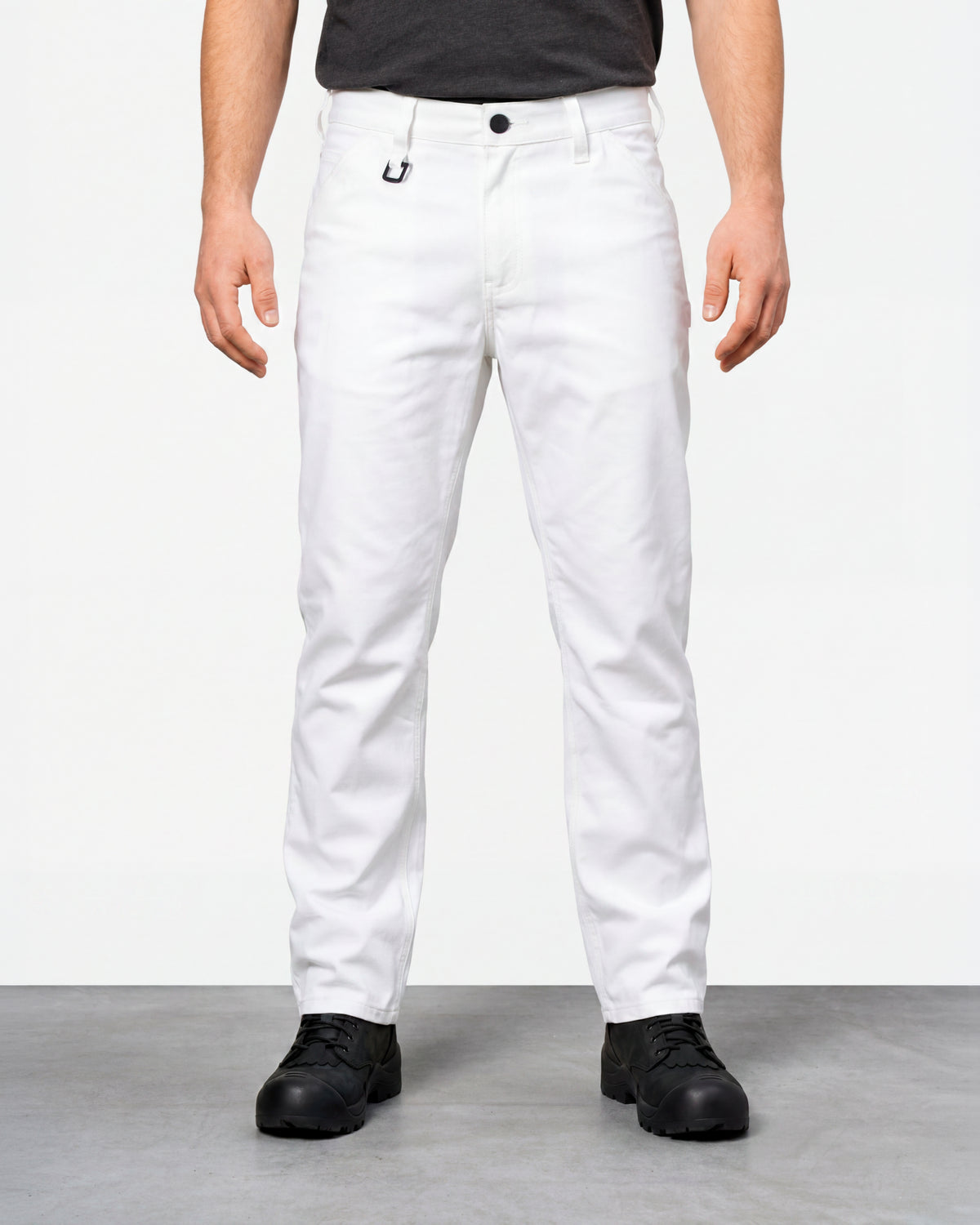 Carpenter Jeans e.s.iconic in white worn by a model, front view