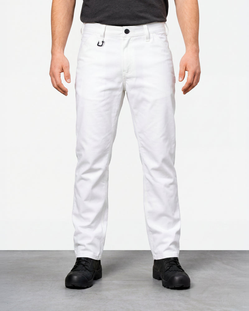 Carpenter Jeans e.s.iconic in white worn by a model, front view