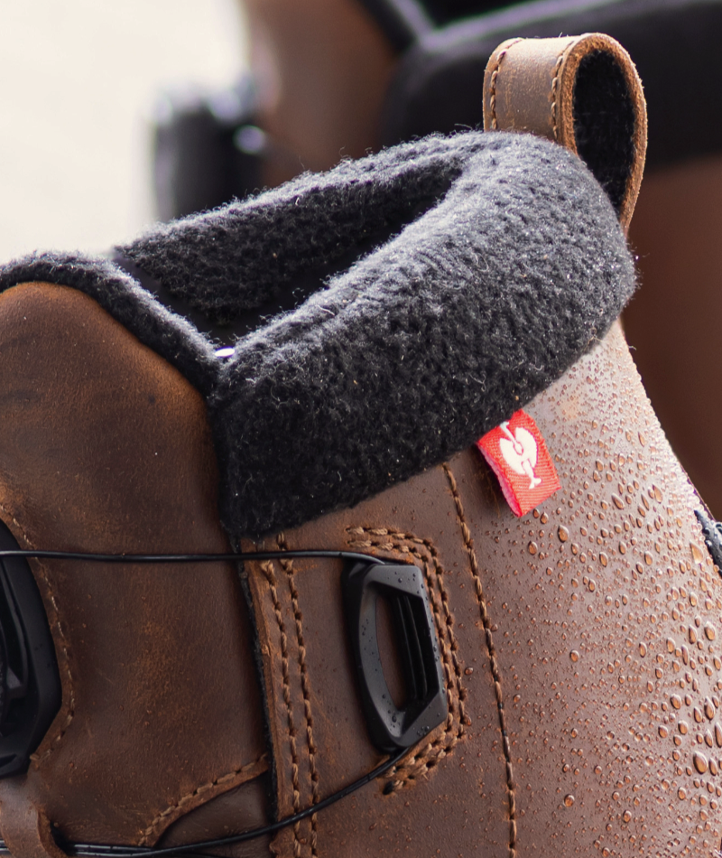 STRAUSS Woodside 6-inch Steel Toe Work Boot with lace-up upper on a clean product feature card.