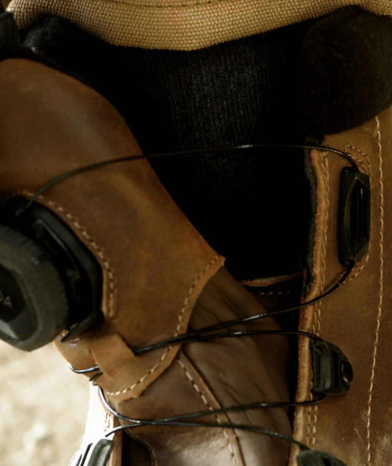Reinforced toe and work boot upper detail on STRAUSS Woodside 6-inch Steel Toe Work Boot.
